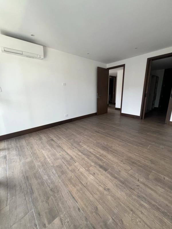 Gaura / Apartamento en Renta de 2 Habitaciones — Apartamento en Alquiler en Gaura, Zona 15, Guatemala, Ciudad — foto 6 de 13