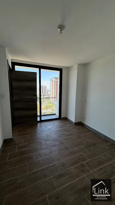 ALQUILER DE APARTAMENTO ZONA 15 KINTEA — Apartamento en Alquiler en Kiintea, Zona 15, Guatemala, Ciudad — foto 4 de 11