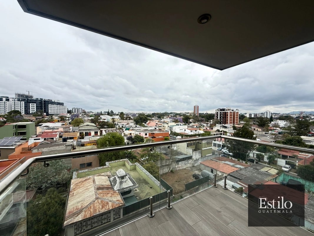 HERMOSO APARTAMENTO CON BALCÓN EN VENTA - 8