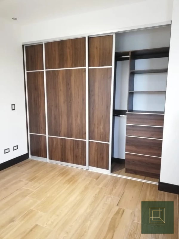 Apartamento en venta Vivalt zona 10 - 3