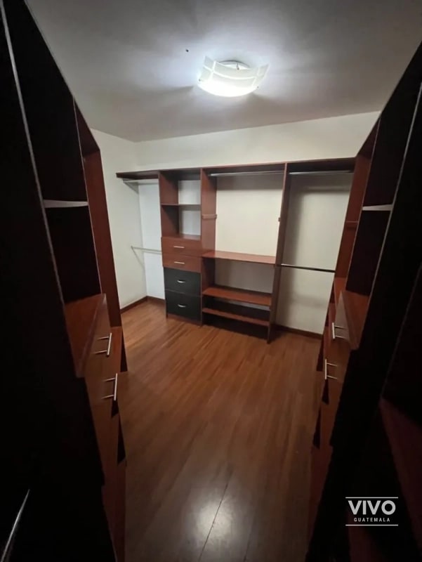 Se renta apartamento, 2 hab, Las Gemas – Zona 11 - 2