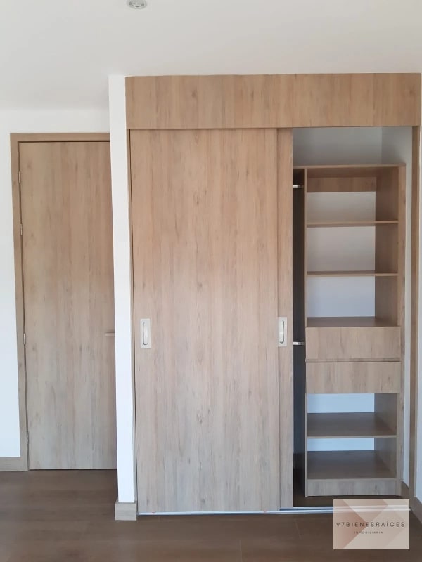PRECIOSO APARTAMENTO EN ZONA 15 - 2