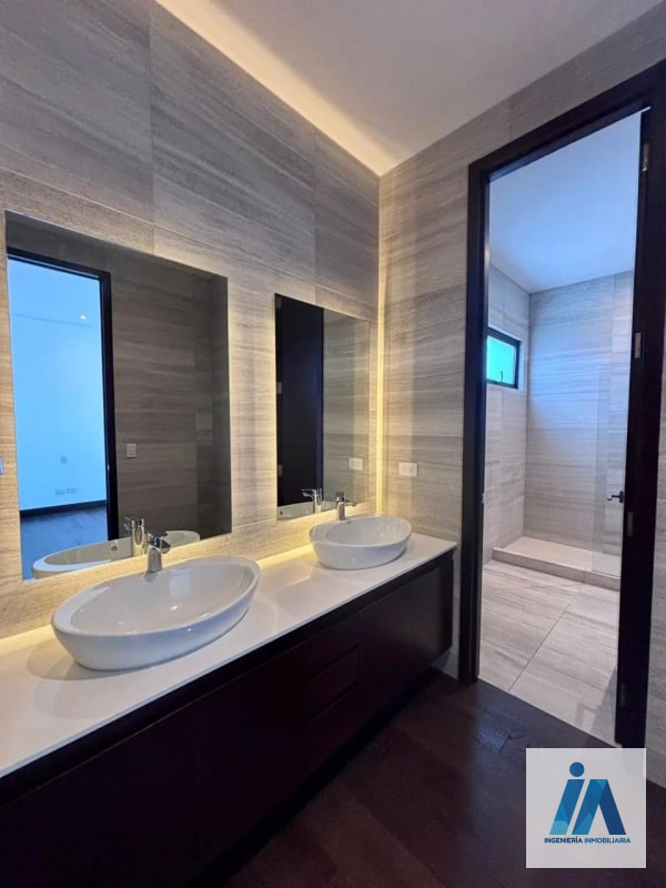 APARTAMENTO EN ALQUILER/VENTA📍Edificio Echo, zona 14 - 8