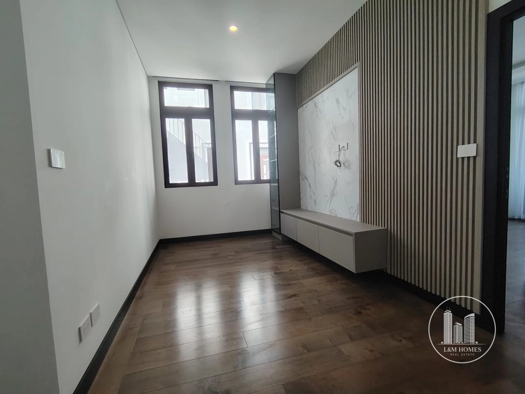 Lindo y Amplio apartamento en Olmos de Cayala - 8