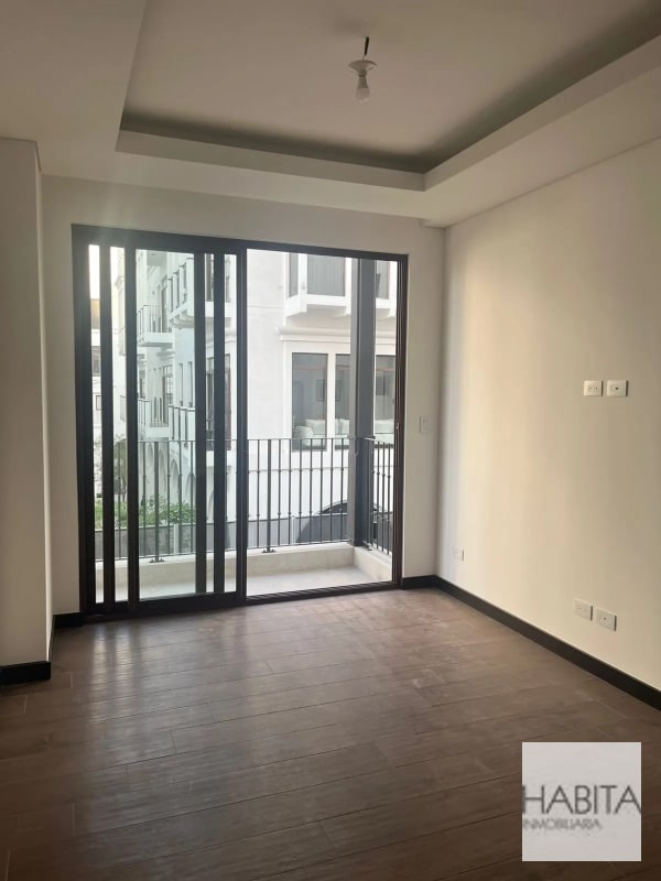 Apartamento en Venta Lirios 4, zona 16 - 7