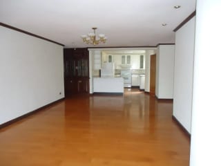 ESPACIOSO APARTAMENTO EN VENTA ZONA 15 VISTA HERMOSA 2 — Apartamento en Venta en Zona 15, Guatemala, Ciudad — miniatura 1 de 8