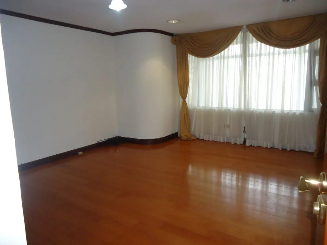 ESPACIOSO APARTAMENTO EN VENTA ZONA 15 VISTA HERMOSA 2 — Apartamento en Venta en Zona 15, Guatemala, Ciudad — foto 7 de 8