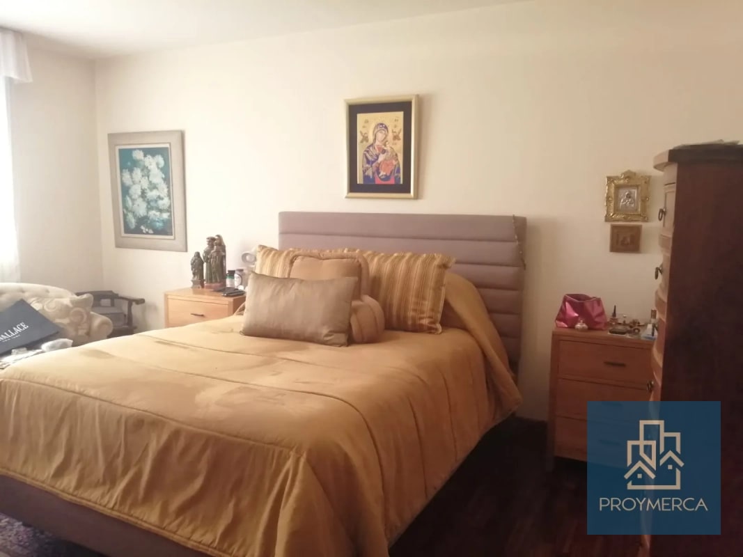 Apartamento en venta, Edificio Almeria, Zona 14 - 10
