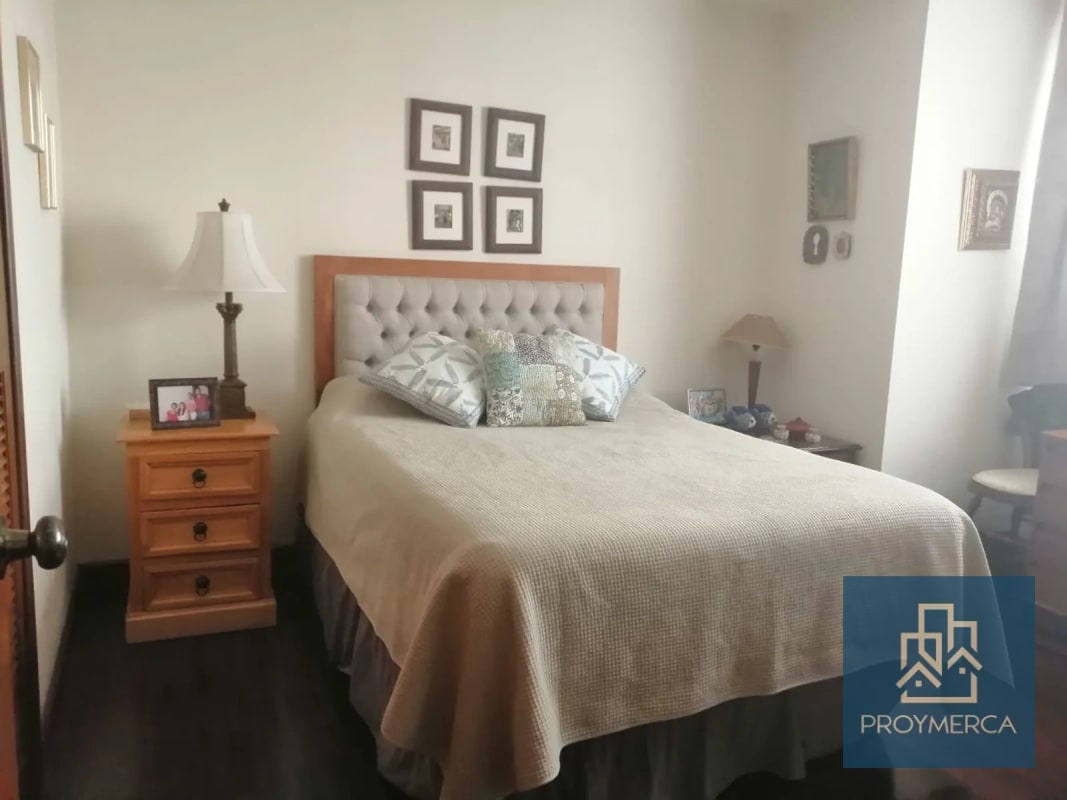 Apartamento en venta, Edificio Almeria, Zona 14 - 6