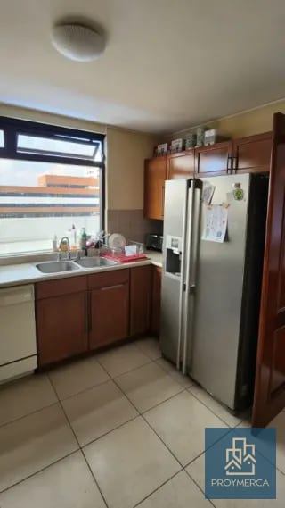 Apartamento en venta, Edificio Almeria, Zona 14 — Apartamento en Venta en Almeira, Zona 14, Guatemala, Ciudad — miniatura 4 de 11