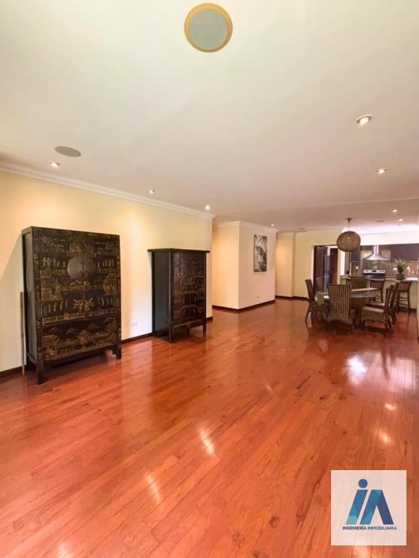 APARTAMENTO EN VENTA / ALQUILER CON JARDÍN 🍃📍Edificio Plenum, 5ta Avenida Zona 14 - 16