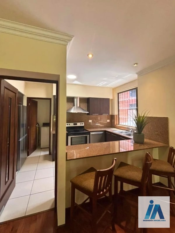 APARTAMENTO EN VENTA / ALQUILER CON JARDÍN 🍃📍Edificio Plenum, 5ta Avenida Zona 14 - 11