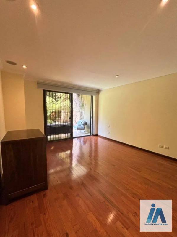 APARTAMENTO EN VENTA / ALQUILER CON JARDÍN 🍃📍Edificio Plenum, 5ta Avenida Zona 14 - 9