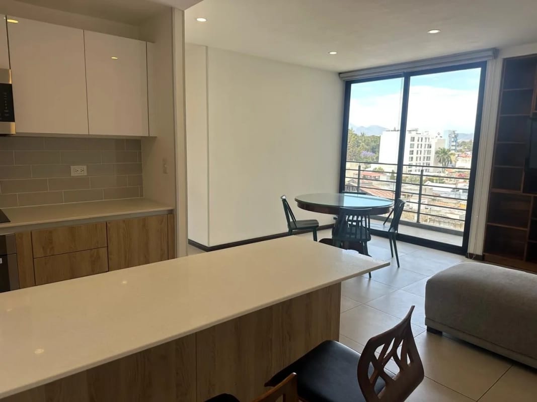 Apartamento Semi-Amueblado  en Venta Zona 10 codigo.DA36120 — Apartamento en Venta en Zona 10, Guatemala, Ciudad — foto 17 de 17