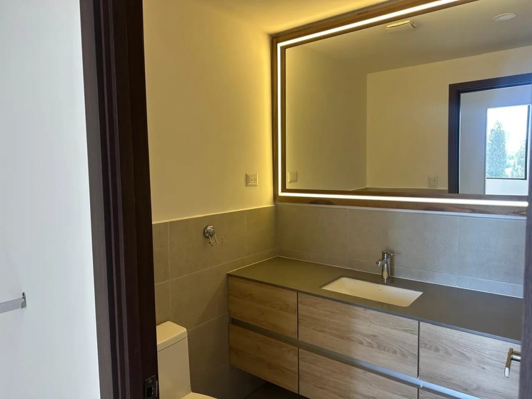 Apartamento Semi-Amueblado  en Venta Zona 10 codigo.DA36120 — Apartamento en Venta en Zona 10, Guatemala, Ciudad — foto 11 de 17