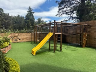 Apartamento Semi-Amueblado  en Venta Zona 10 codigo.DA36120 — Apartamento en Venta en Zona 10, Guatemala, Ciudad — miniatura 3 de 17