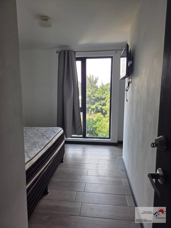 RENTO APTO AMUEBLADO (BASICO) ZONA 11 MARISCAL REF.6909 *3 HAB, 2 BAÑOS, 2 PARQUEOS, Q.6500* - 8