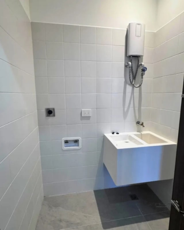 APARTAMENTO EN VENTA ZONA 16 NOGALES CAYALA - 4