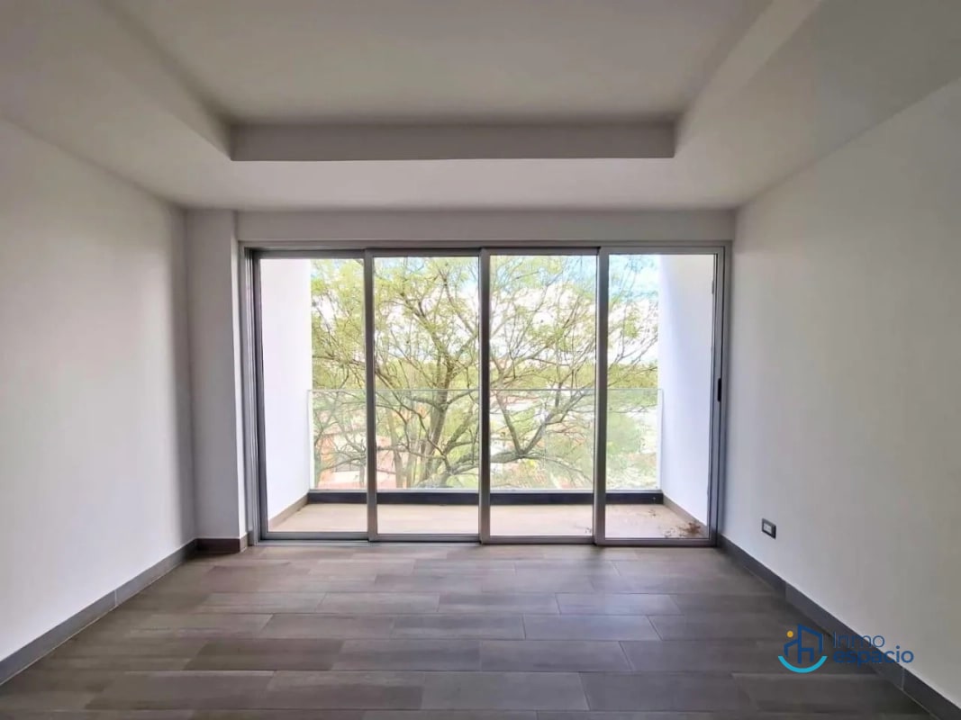 Apartamento en Alquiler – Edificio Brickell, Zona 16 - 16