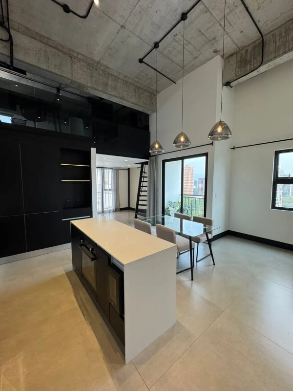 Apartamento Amueblado en Renta Zona 10 codigo.CA36153 — Apartamento en Alquiler en Zona 10, Guatemala, Ciudad — foto 4 de 6