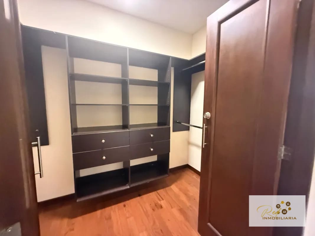🏡 APARTAMENTO DE LUJO EN VENTA,EN PLENUM ZONA 14 — Apartamento en Venta en Zona 14, Guatemala, Ciudad — foto 4 de 13
