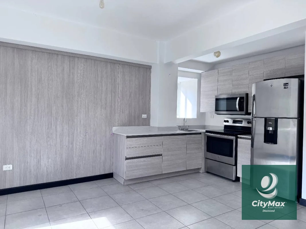Apartamento en Renta en Hexa 16 Zona 16 - 11