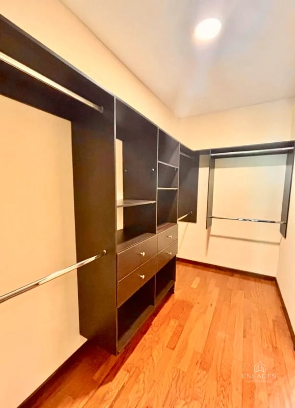 Zona 14 • Apartamento en Renta/Venta • Edificio Plenum - 10