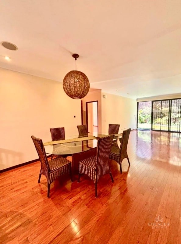 Zona 14 • Apartamento en Renta/Venta • Edificio Plenum - 1