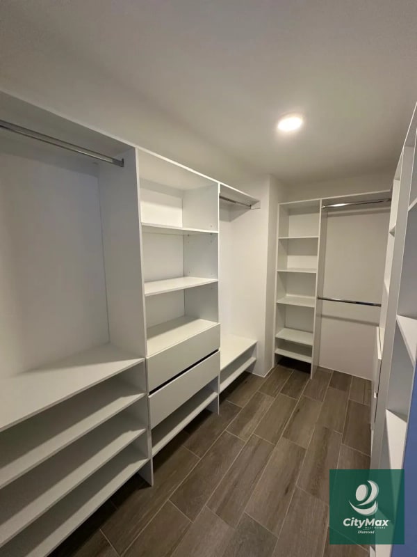 Apartamento en Renta en La Villa Zona 14 Guatemala - 5