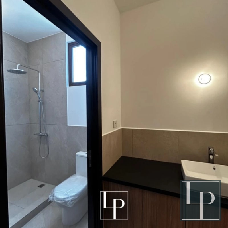 Amplio Apartamento en Venta en Nogales de Cayalá - 3
