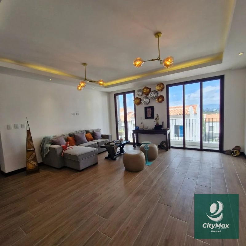 Apartamento amueblado en renta Lirios de Cayala Zona 16 - 2
