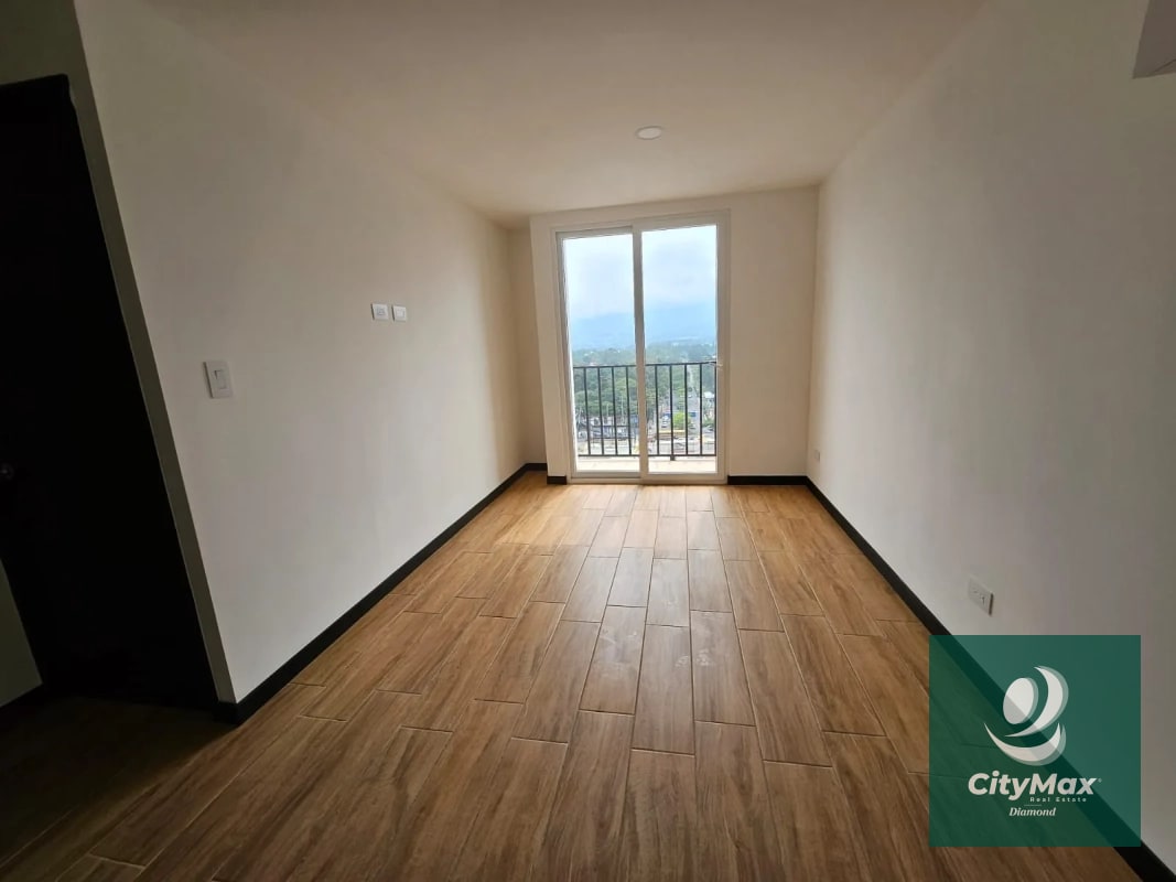 Apartamento en venta en edificio Nuevo en zona 12 - 5