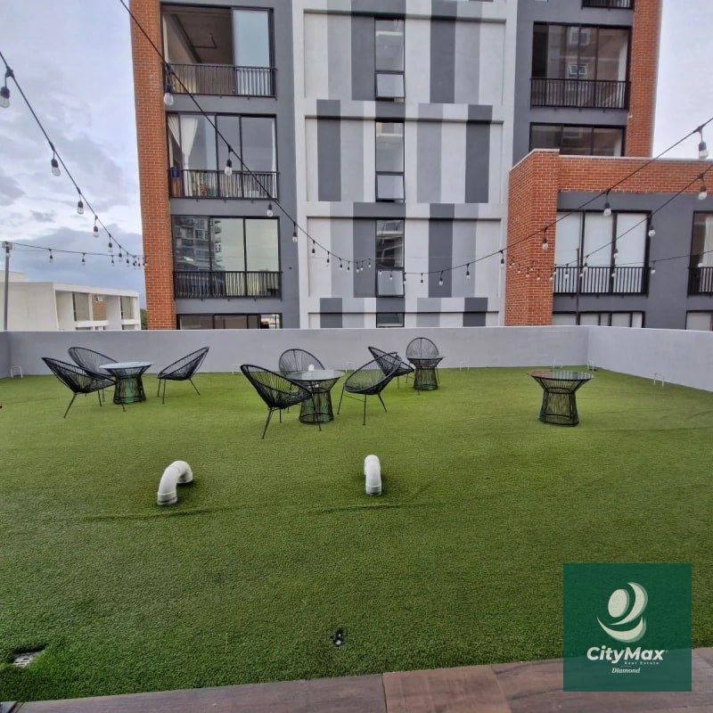 Apartamento Amueblado en Venta en Zona 4 - 1