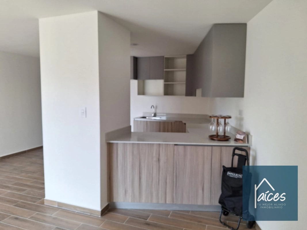 APARTAMENTO EN VENTA ZONA 14 (*20) - 13