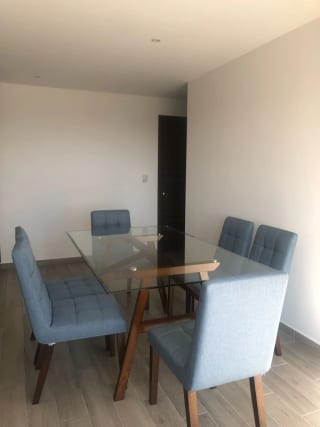 Apartamento  amueblado en Renta en zona 10 — Apartamento en Alquiler en Parque 10, Zona 10, Guatemala, Ciudad — miniatura 3 de 11
