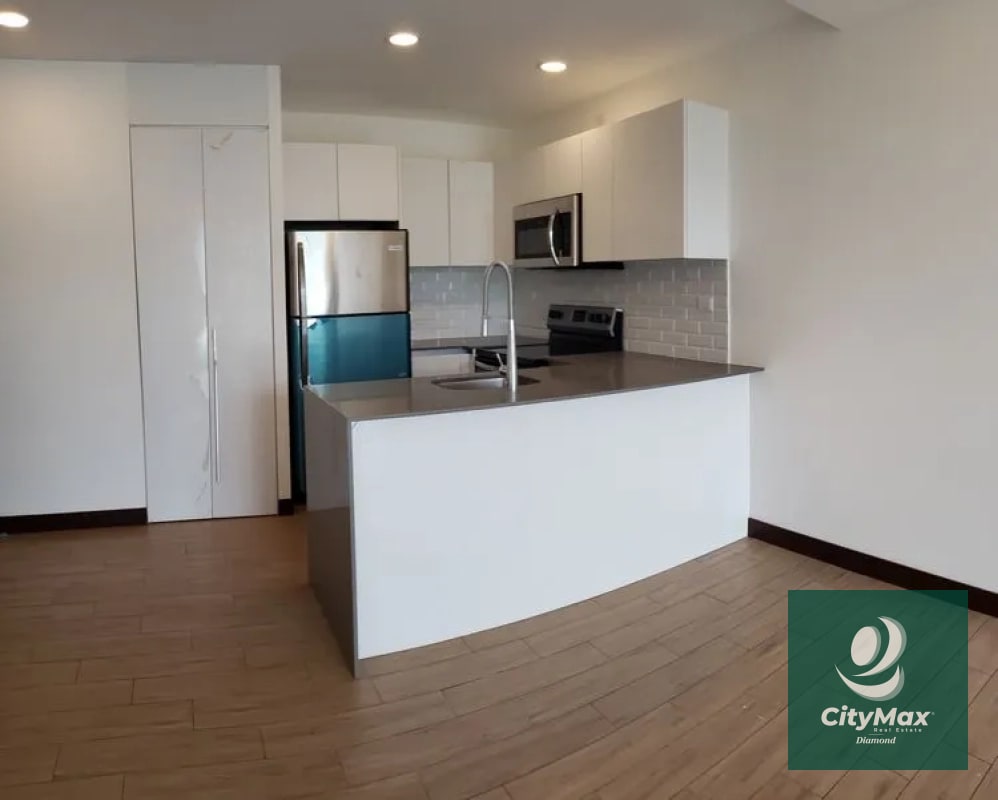 Apartamento en renta en zona 15 Vista Hermosa 2 - 15