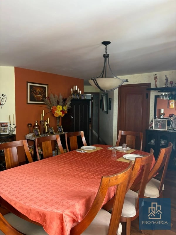Amplio apartamento en venta, Las Gemas Zona 11 - 3