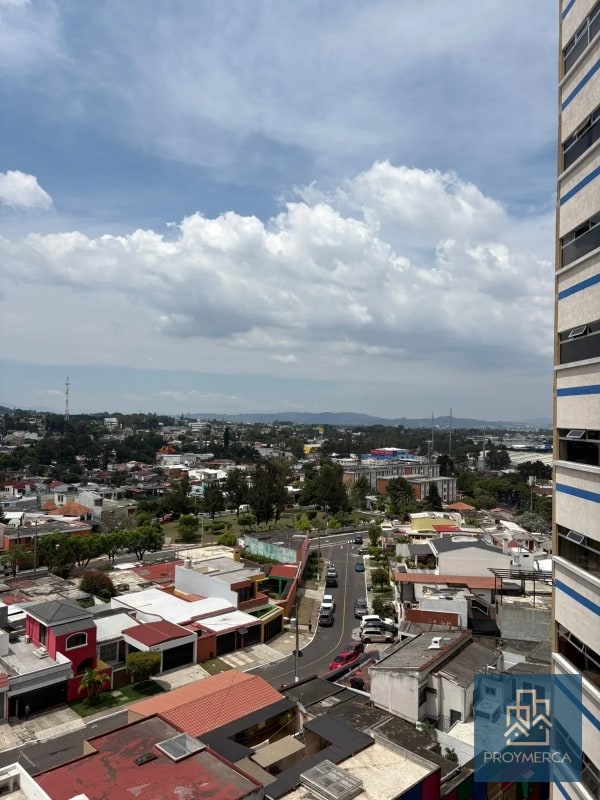 Amplio apartamento en venta, Las Gemas Zona 11 - 2