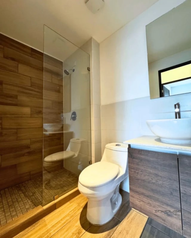 APARTAMENTO EN RENTA ZONA 12 CON BALCÓN - 5