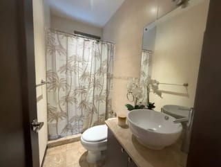 Apartamento de Lujo en venta, Edificio Plenum 14, zona 14 — Apartamento en Venta en Plenum 14, Zona 14, Guatemala, Ciudad — miniatura 4 de 10