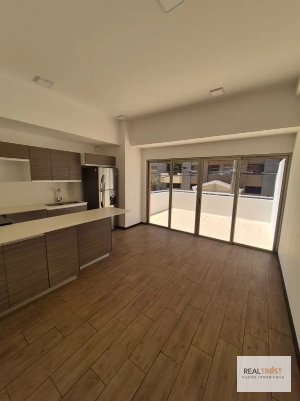 RENTO APARTAMENTO EN ZONA 10, a pocos pasos del C.C. La Estación - 9