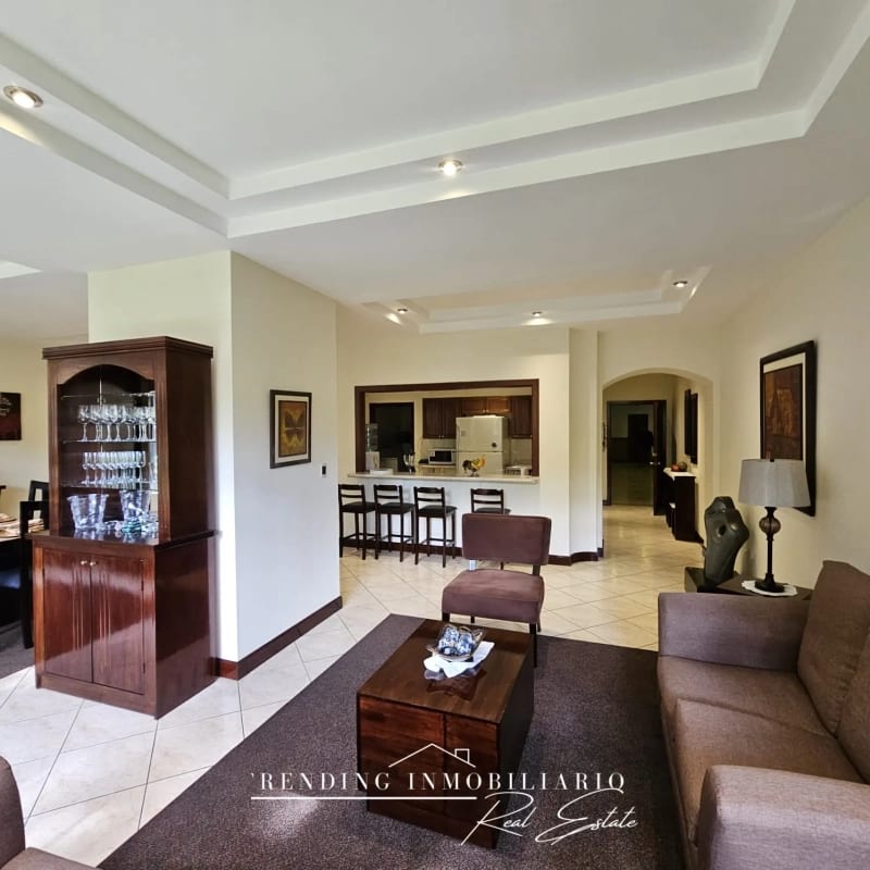 Apartamento en venta zona 10 Edificio Milenia Colonia Oakland de 3 habitaciones 198 m² + 2 parqueos — Apartamento en Venta en Milenia, Zona 10, Guatemala, Ciudad — foto 17 de 17