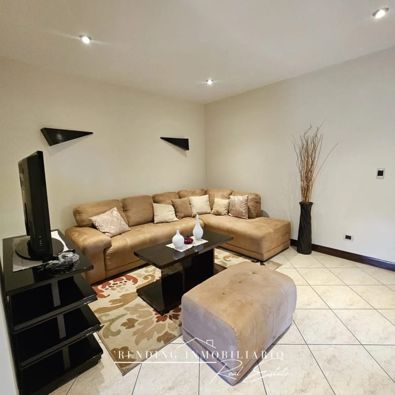 Apartamento en venta zona 10 Edificio Milenia Colonia Oakland de 3 habitaciones 198 m² + 2 parqueos — Apartamento en Venta en Milenia, Zona 10, Guatemala, Ciudad — foto 4 de 17