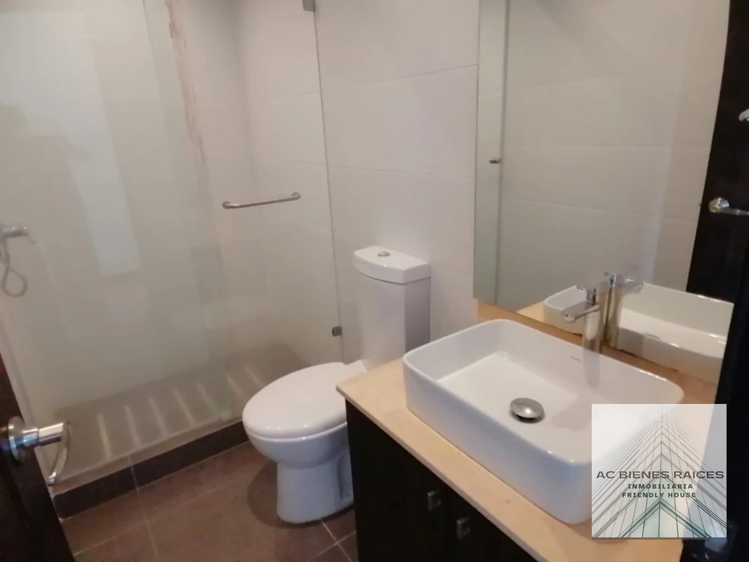 NEO ZONA 10 renta 3 habitaciones - 2