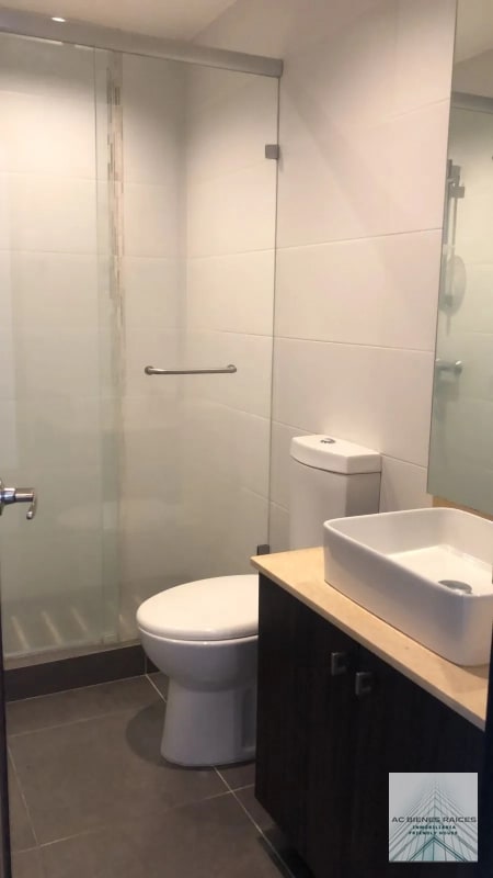 NEO ZONA 10 renta 3 habitaciones - 1