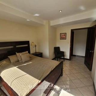 Apartamento en renta zona 10 edificio Milenia de 3 habitaciones + 2 parqueos — Apartamento en Alquiler en Milenia, Zona 10, Guatemala, Ciudad — miniatura 8 de 13