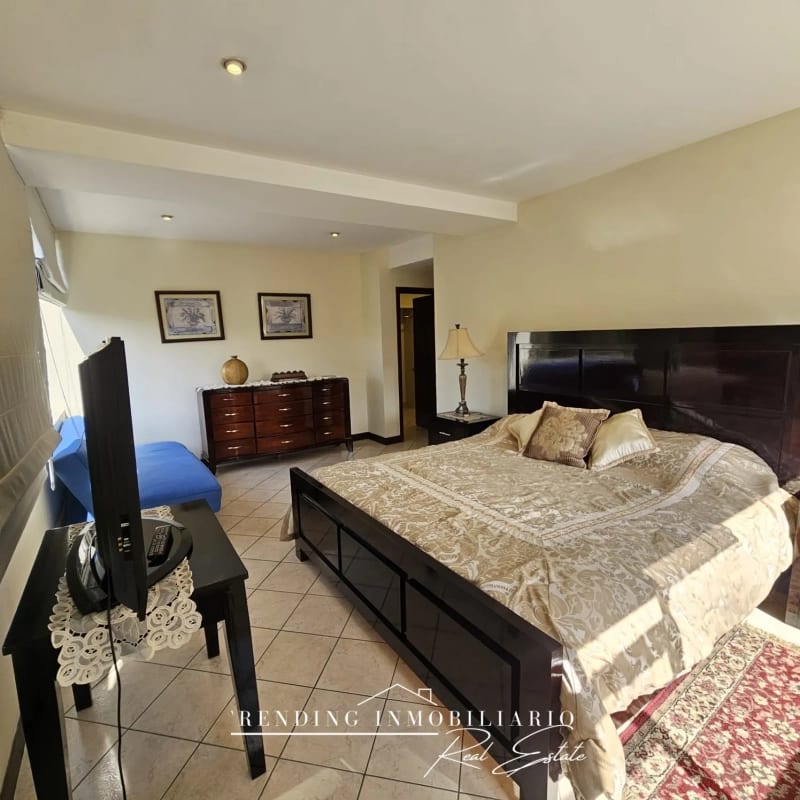 Apartamento en renta zona 10 edificio Milenia de 3 habitaciones + 2 parqueos — Apartamento en Alquiler en Milenia, Zona 10, Guatemala, Ciudad — foto 6 de 13