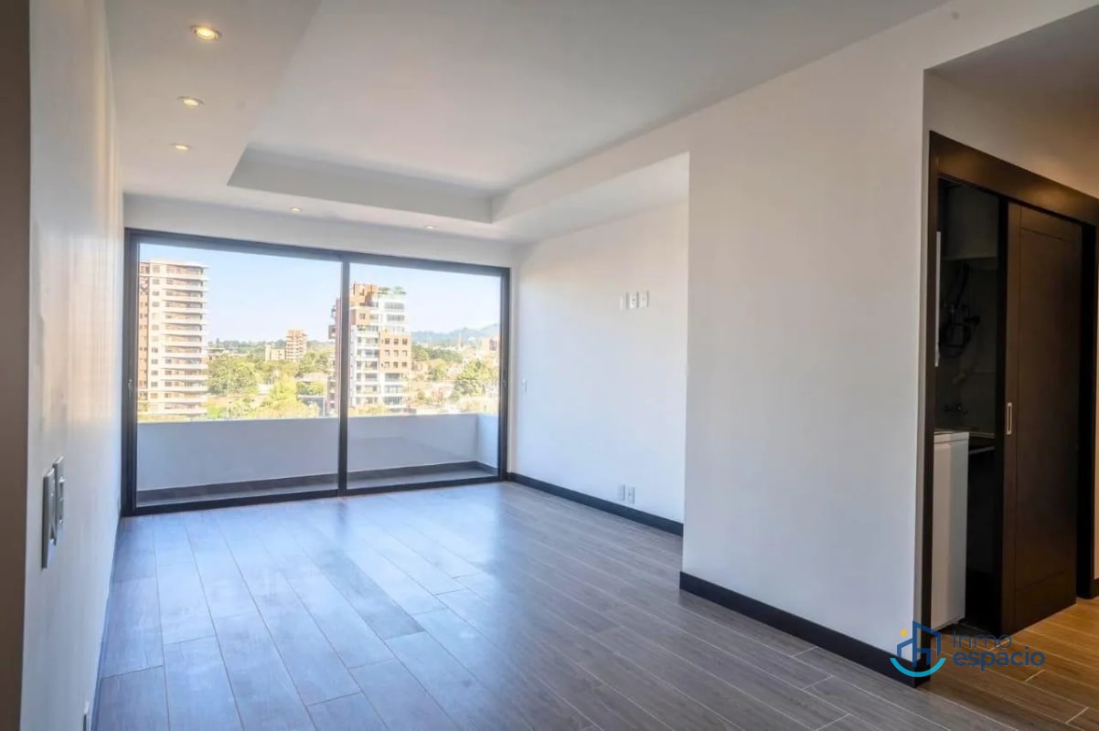 Apartamento en alquiler en Edificio Alena, Zona 15 VH II - 16