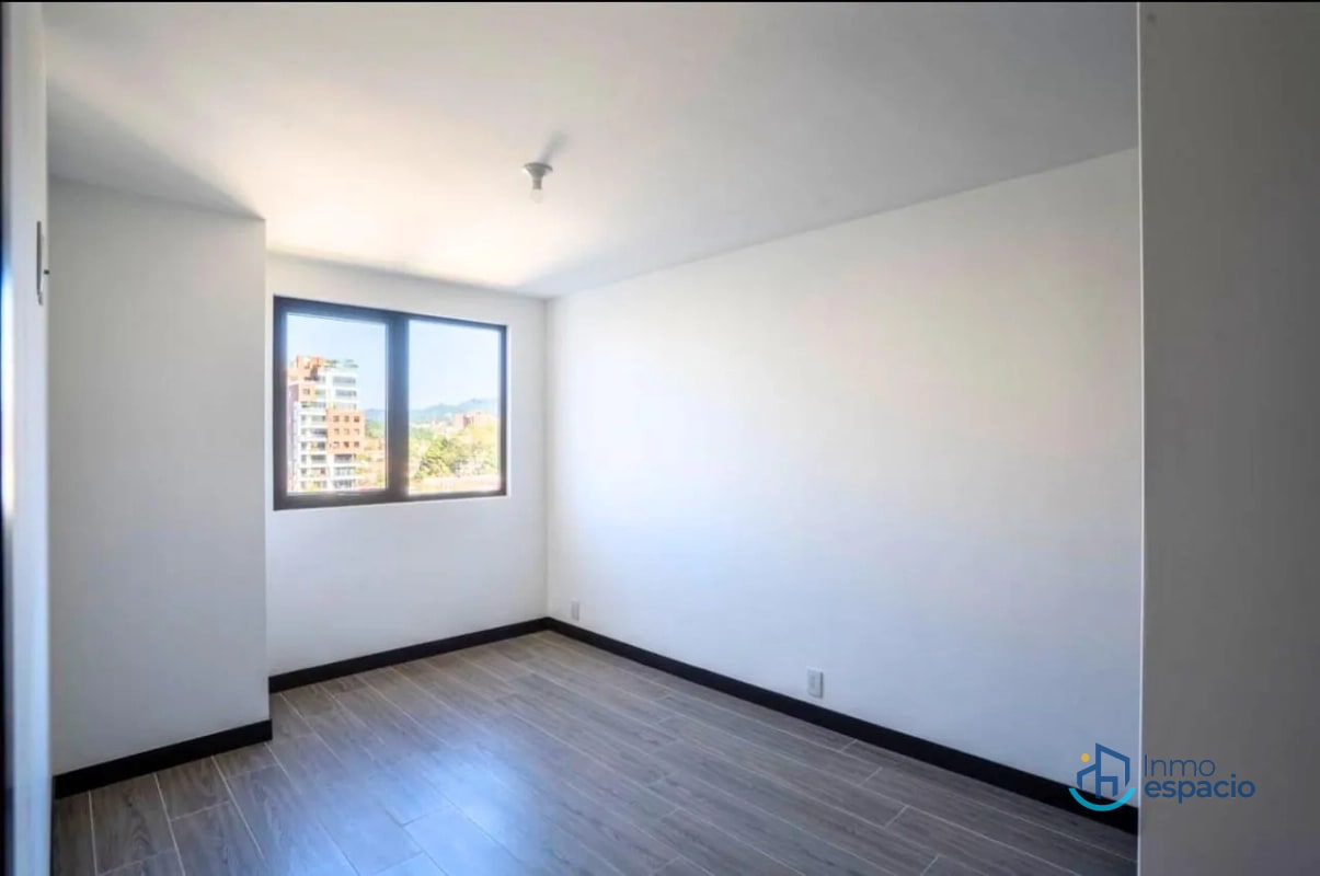 Apartamento en alquiler en Edificio Alena, Zona 15 VH II - 6