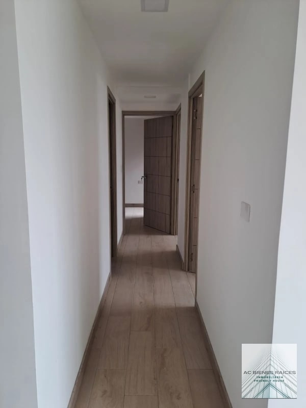 Estrene en Zona 12 Calzada Atanazio apto 3 habitaciones - 11